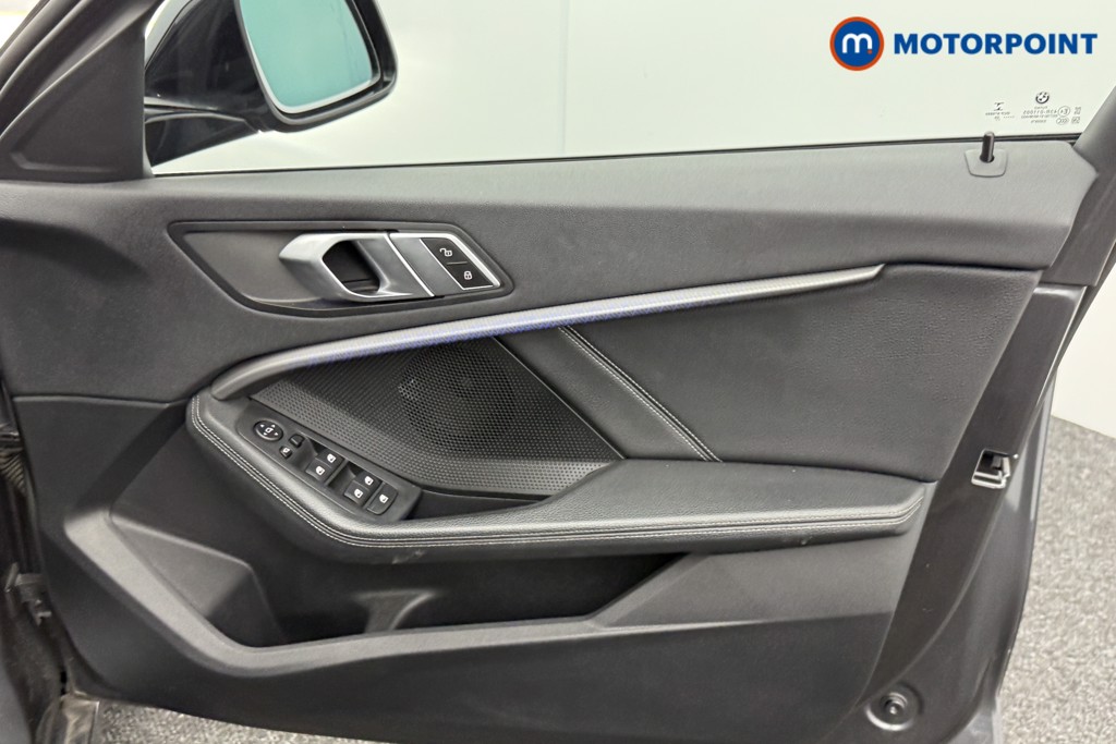 BMW 1 Series M Sport Manual Petrol Hatchback - Stock Number (1565298) - 17th supplementary image