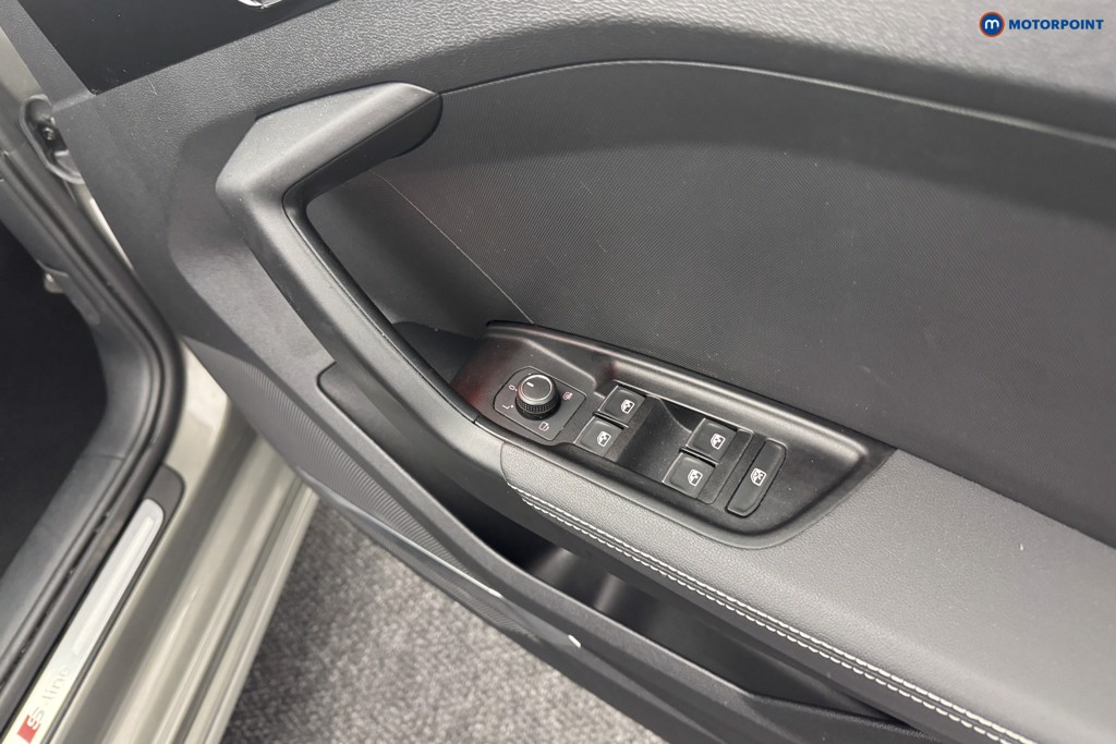 Audi A1 S Line Manual Petrol Hatchback - Stock Number (1565445) - 17th supplementary image