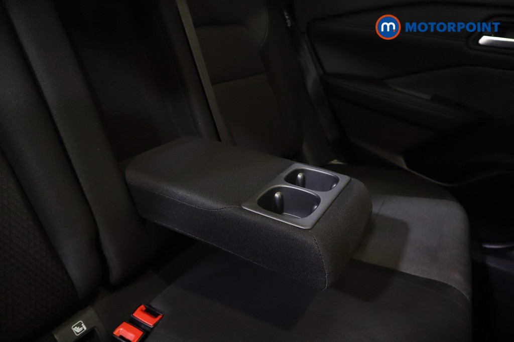 Nissan Qashqai Premiere Edition Manual Petrol SUV - Stock Number (1565631) - 24th supplementary image