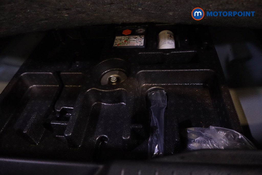 Nissan Qashqai Premiere Edition Manual Petrol SUV - Stock Number (1565631) - 27th supplementary image