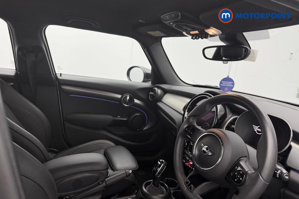 Mini Hatchback Cooper S Exclusive Automatic Petrol Hatchback - Stock Number (1565778) - 9th supplementary image