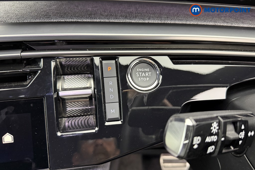 Peugeot 3008 GT Automatic Petrol-Electric Hybrid SUV - Stock Number (1565815) - 17th supplementary image