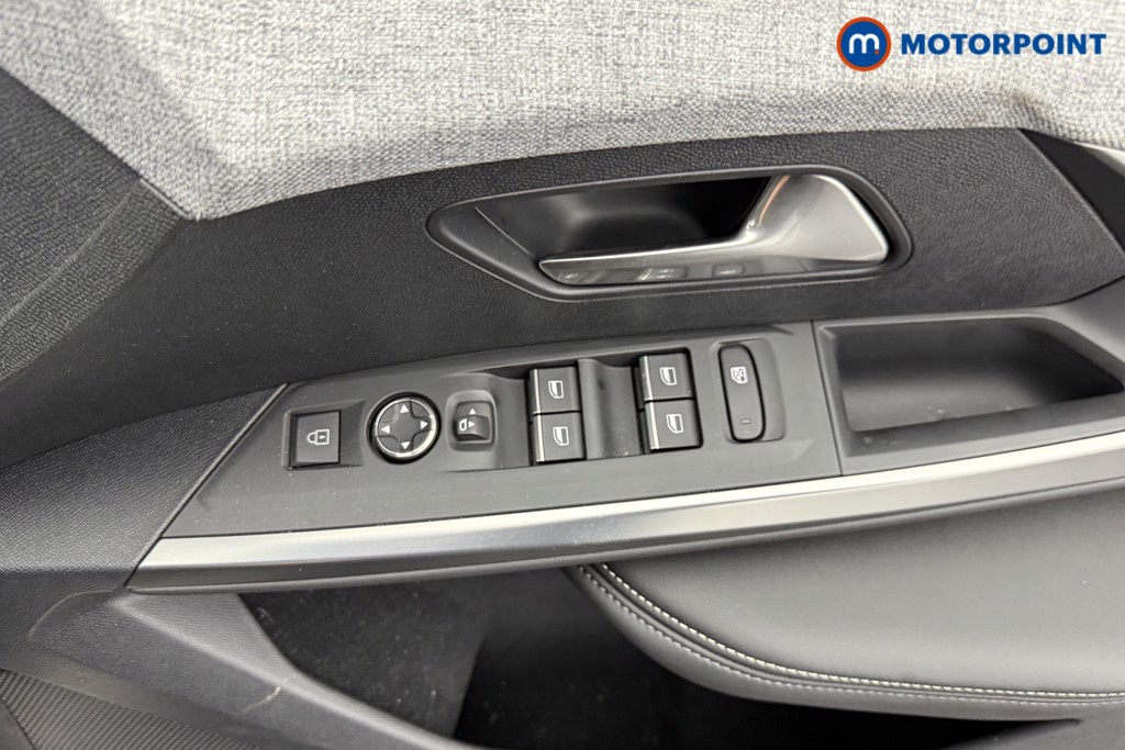 Peugeot 3008 GT Automatic Petrol-Electric Hybrid SUV - Stock Number (1565815) - 18th supplementary image