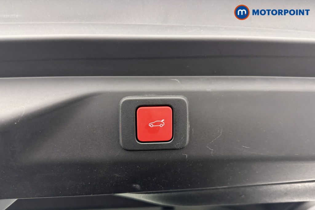 Peugeot 3008 GT Automatic Petrol-Electric Hybrid SUV - Stock Number (1565815) - 23rd supplementary image