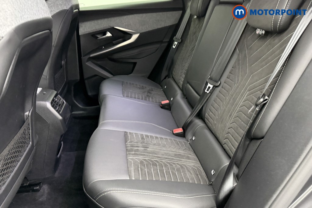 Peugeot 3008 GT Automatic Petrol-Electric Hybrid SUV - Stock Number (1565815) - 25th supplementary image