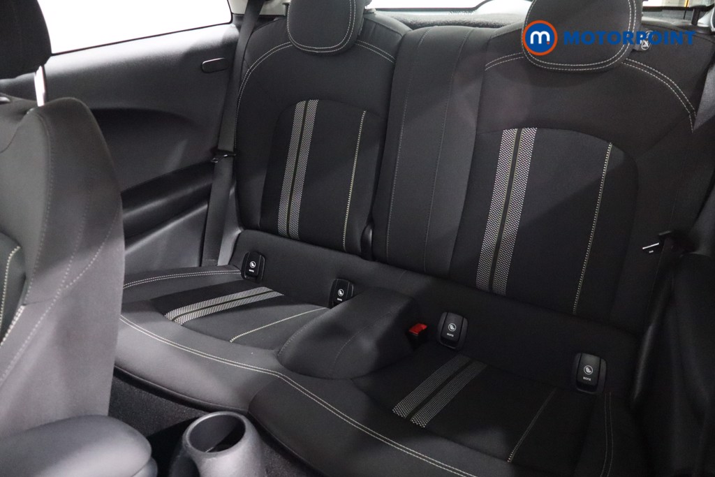 Mini Hatchback Cooper S Classic Manual Petrol Hatchback - Stock Number (1565836) - 5th supplementary image