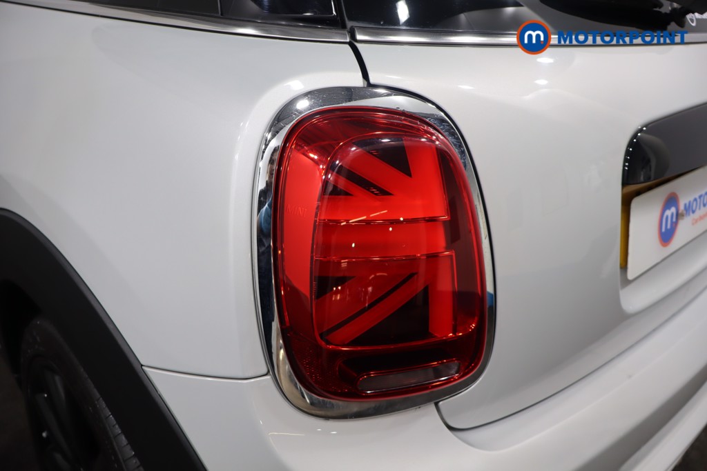 Mini Hatchback Cooper S Classic Manual Petrol Hatchback - Stock Number (1565836) - 33rd supplementary image
