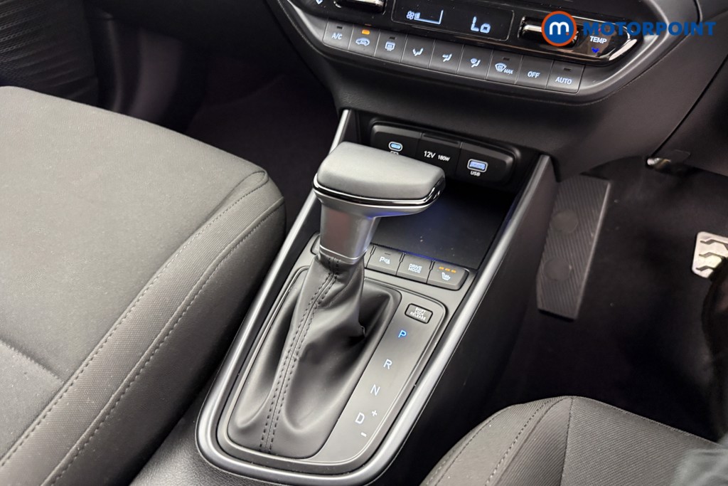 Hyundai Bayon Premium Automatic Petrol SUV - Stock Number (1565922) - 13th supplementary image