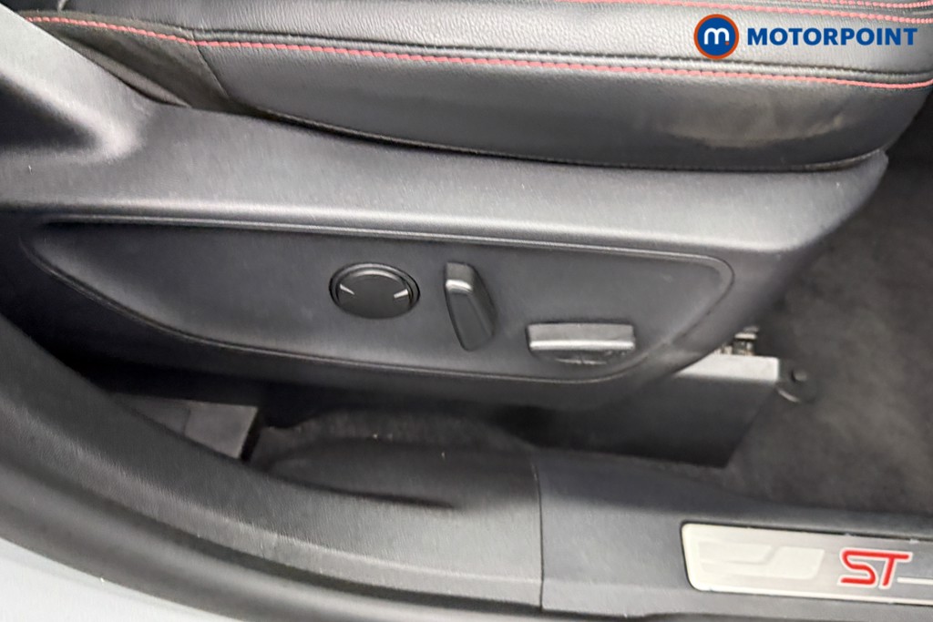 Ford Kuga St-Line X Edition Automatic Petrol Plug-In Hybrid SUV - Stock Number (1565929) - 19th supplementary image