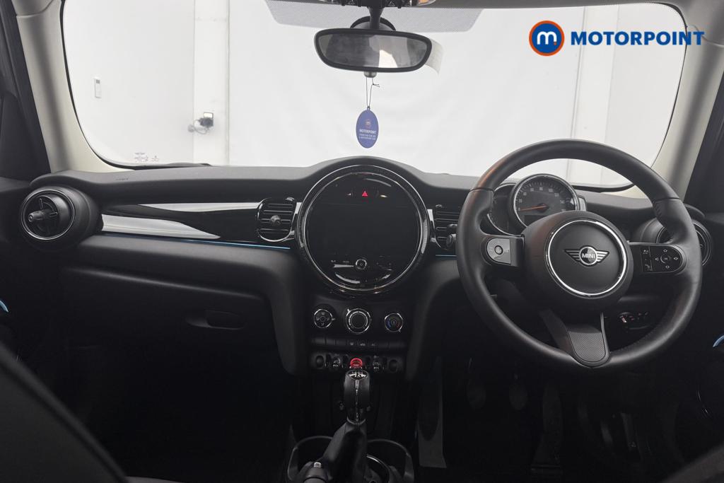 Mini Hatchback One Classic Manual Petrol Hatchback - Stock Number (1566058) - 7th supplementary image