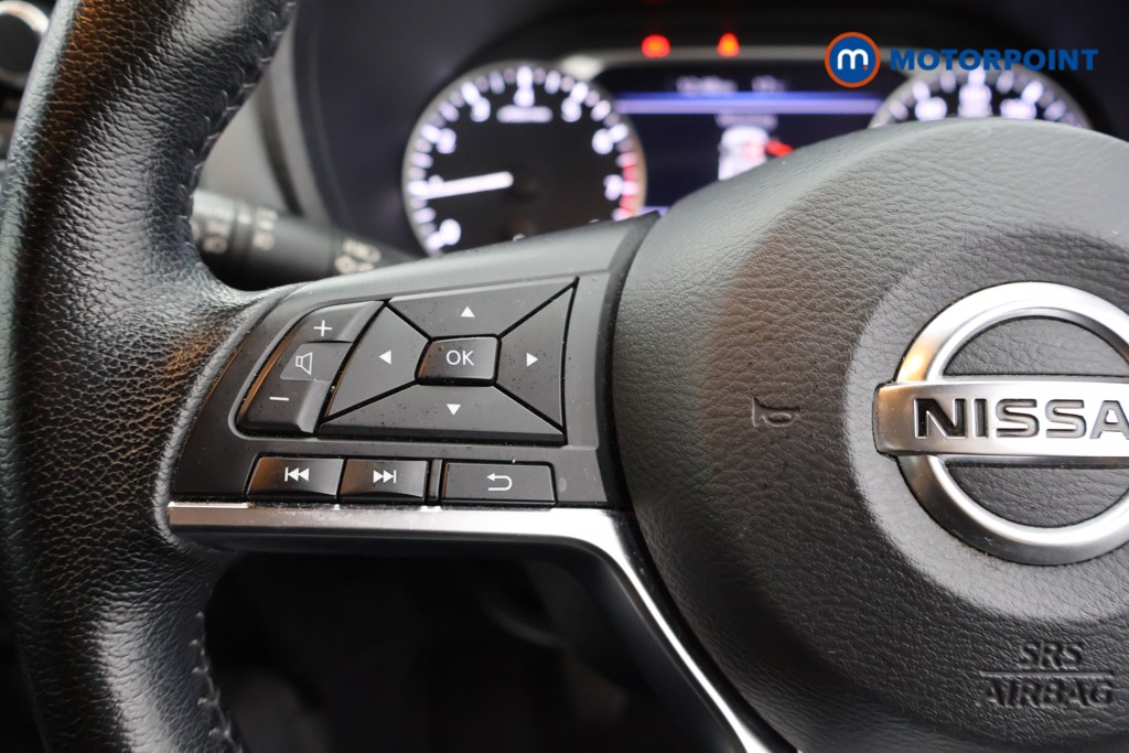 Nissan Juke Tekna Manual Petrol SUV - Stock Number (1566064) - 2nd supplementary image