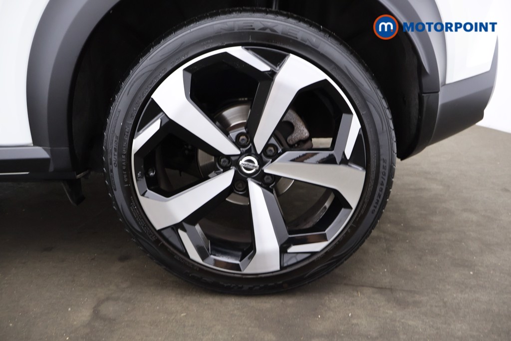 Nissan Juke Tekna Manual Petrol SUV - Stock Number (1566064) - 16th supplementary image
