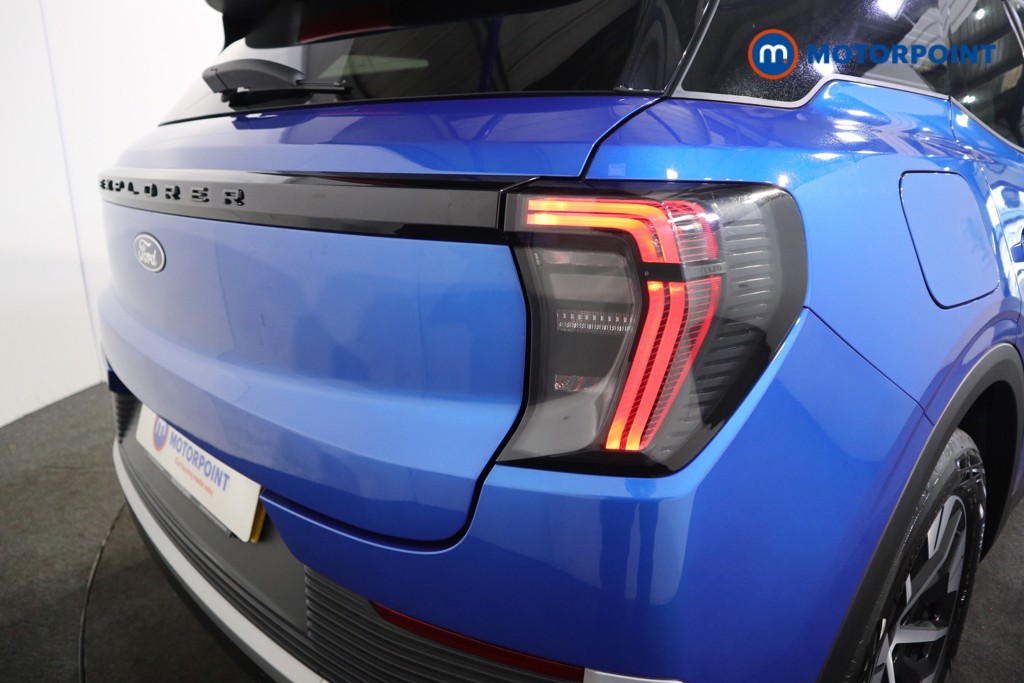 Ford Explorer Select Automatic Electric SUV - Stock Number (1566230) - 20th supplementary image