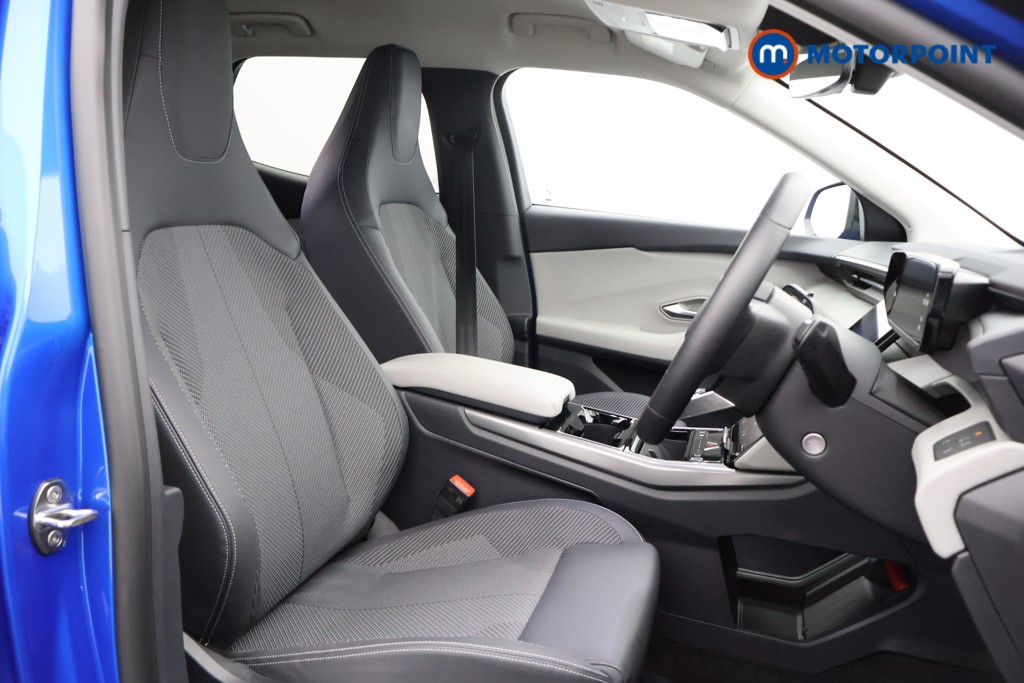 Ford Explorer Select Automatic Electric SUV - Stock Number (1566234) - 9th supplementary image