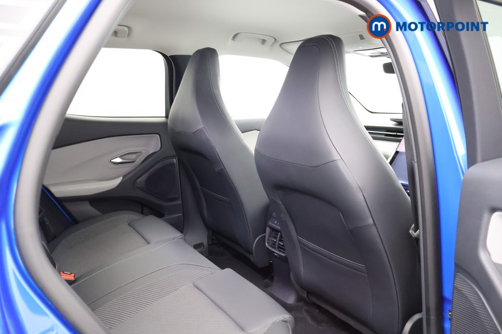 Ford Explorer Select Automatic Electric SUV - Stock Number (1566234) - 12th supplementary image