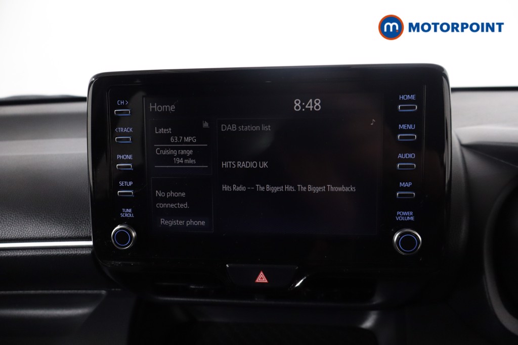 Toyota Yaris Design Automatic Petrol-Electric Hybrid Hatchback - Stock Number (1566294) - 2nd supplementary image