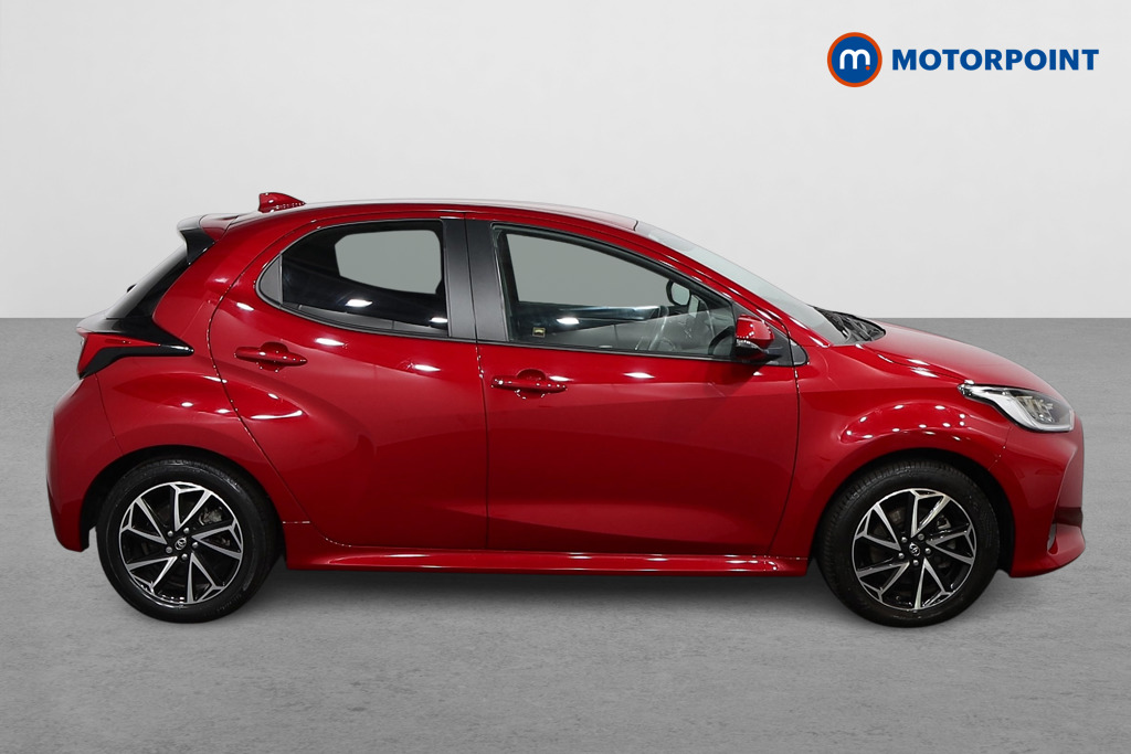 Toyota Yaris Design Automatic Petrol-Electric Hybrid Hatchback - Stock Number (1566294) - Drivers side