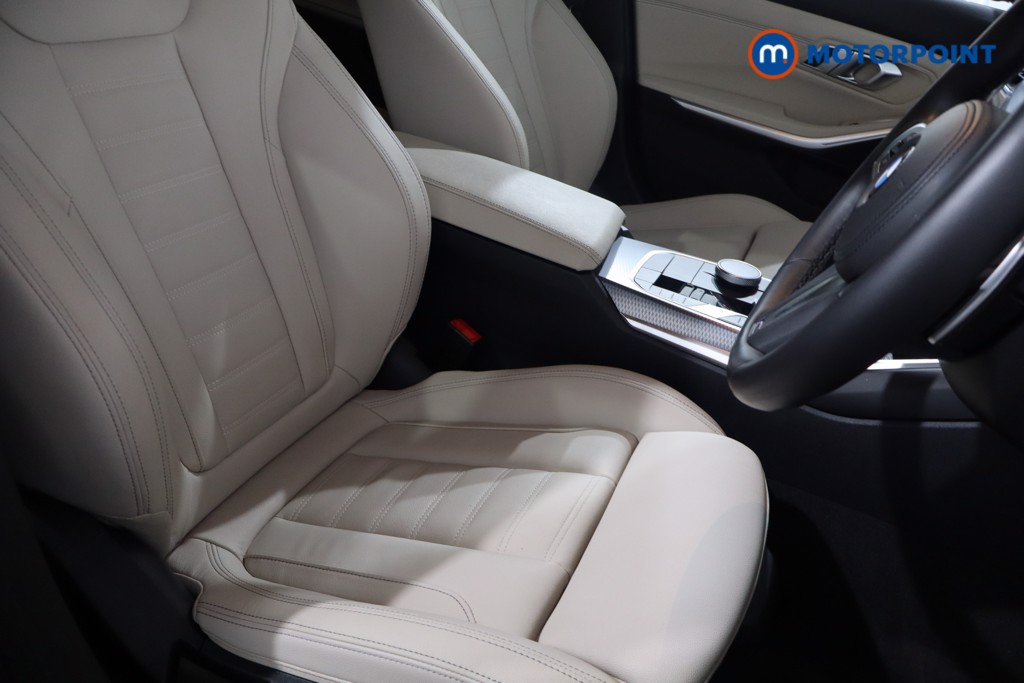 BMW 3 Series M Sport Automatic Petrol Estate - Stock Number (1566358) - 28th supplementary image