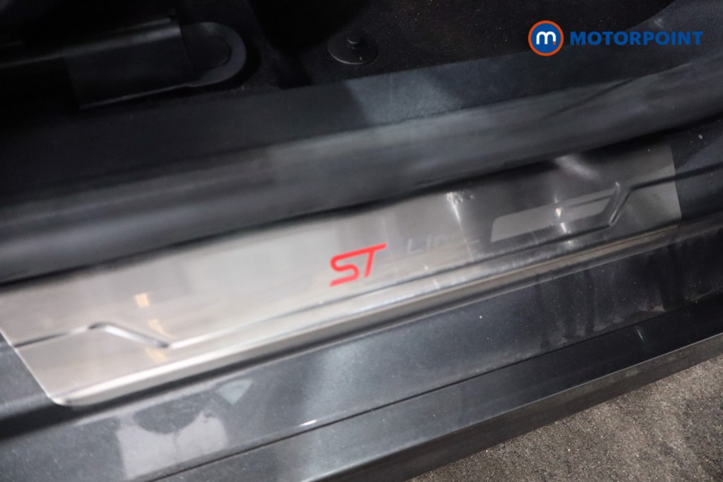 Ford Fiesta St-Line Edition Manual Petrol Hatchback - Stock Number (1566671) - 21st supplementary image