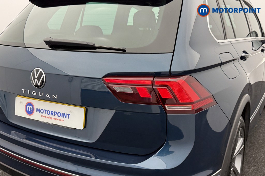 Volkswagen Tiguan R-Line Edition Automatic Diesel SUV - Stock Number (1566777) - 27th supplementary image