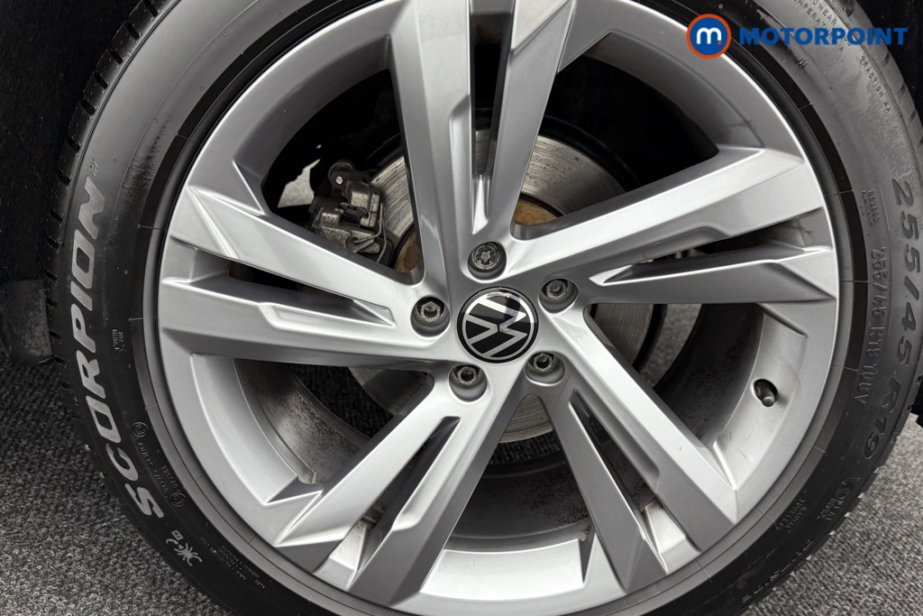 Volkswagen Tiguan R-Line Edition Automatic Diesel SUV - Stock Number (1566777) - 31st supplementary image