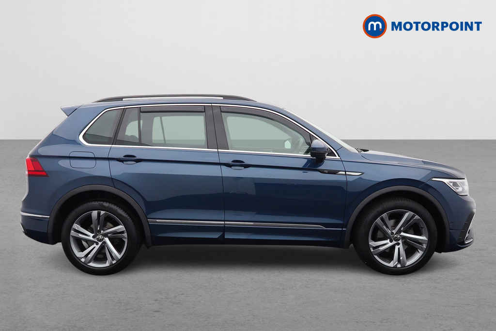 Volkswagen Tiguan R-Line Edition Automatic Diesel SUV - Stock Number (1566777) - Drivers side