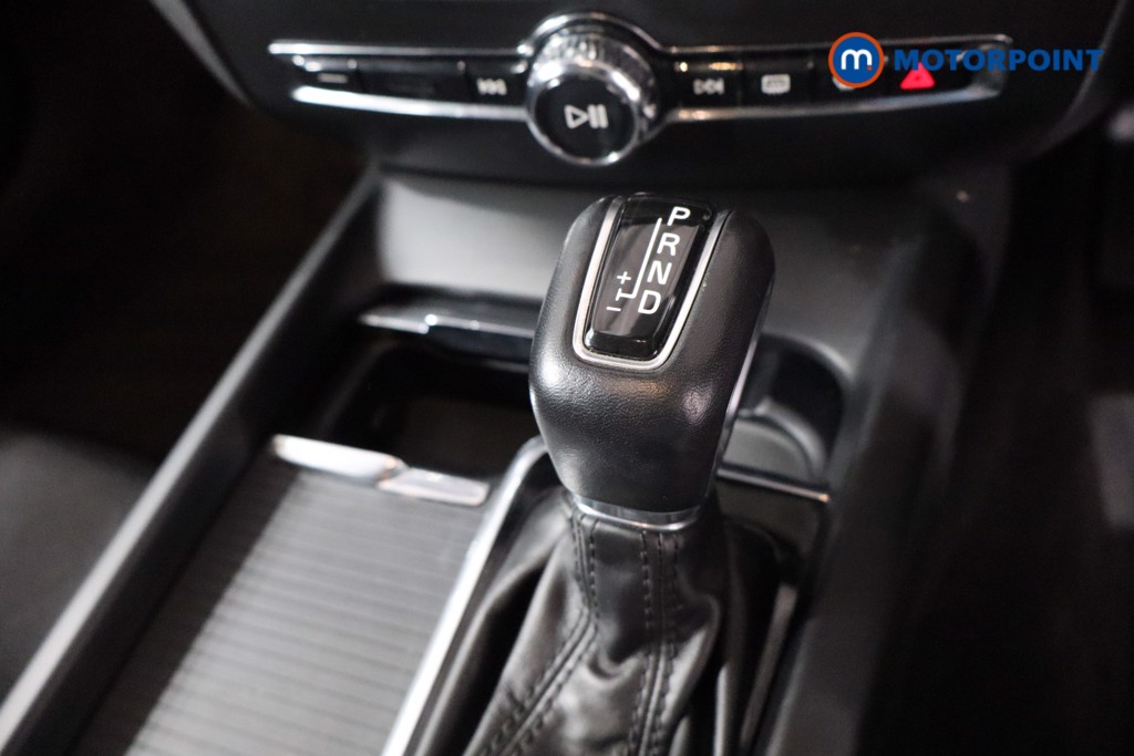 Volvo V60 Momentum Automatic Diesel Estate - Stock Number (1566874) - 14th supplementary image