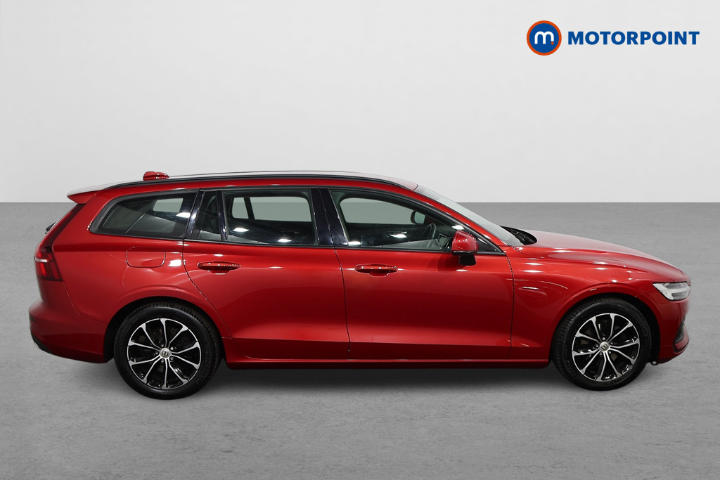 Volvo V60 Momentum Automatic Diesel Estate - Stock Number (1566874) - Drivers side