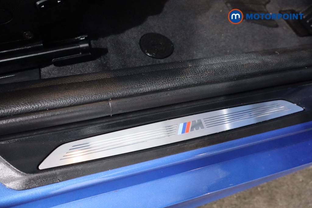 BMW 1 Series M Sport Shadow Edition Manual Petrol Hatchback - Stock Number (1567064) - 26th supplementary image