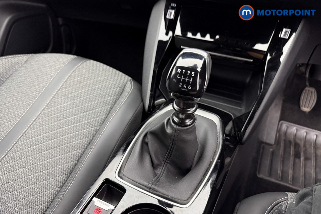 Peugeot 2008 Allure Manual Petrol SUV - Stock Number (1567414) - 10th supplementary image