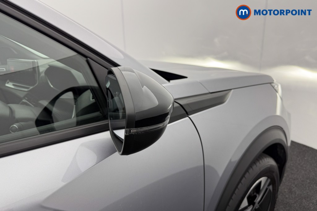 Peugeot 2008 Allure Manual Petrol SUV - Stock Number (1567414) - 15th supplementary image