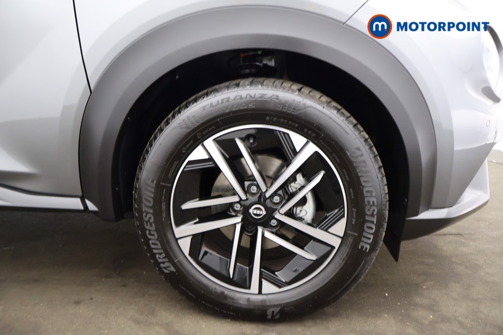 Nissan Juke N-Connecta Automatic Petrol SUV - Stock Number (1567490) - 11th supplementary image