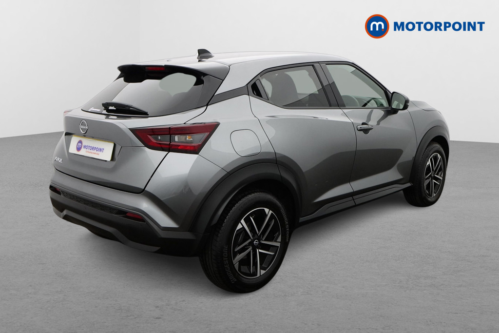 Nissan Juke N-Connecta Automatic Petrol SUV - Stock Number (1567490) - Drivers side rear corner