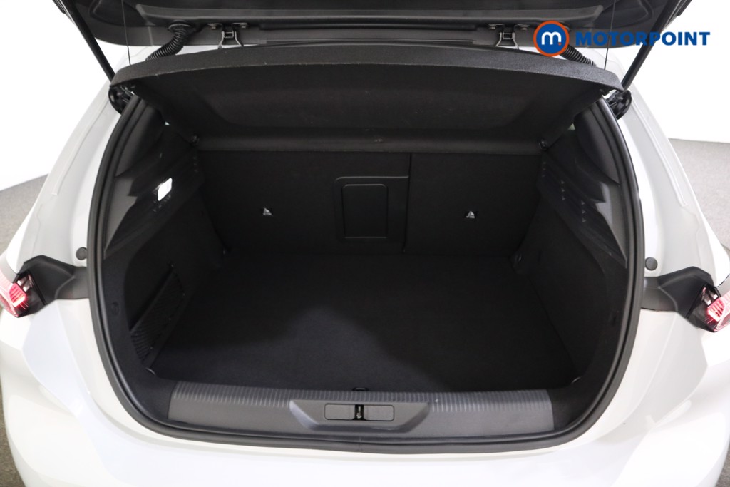 Peugeot 308 GT Automatic Petrol Plug-In Hybrid Hatchback - Stock Number (1567522) - 12th supplementary image