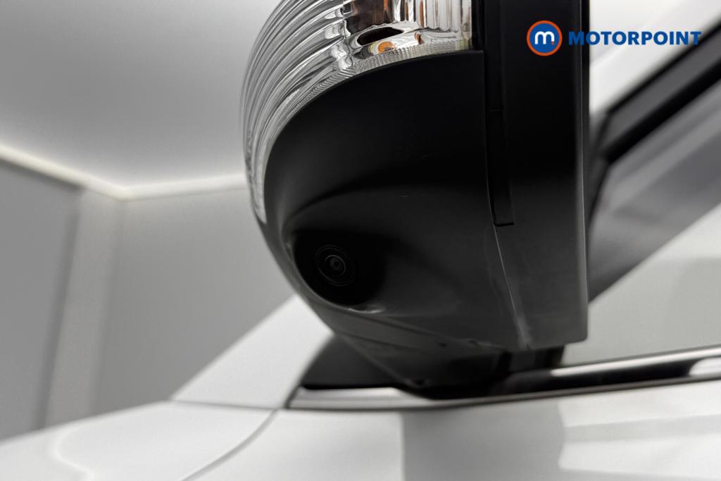 Mg Motor Uk ZS Exclusive Manual Petrol SUV - Stock Number (1567610) - 8th supplementary image