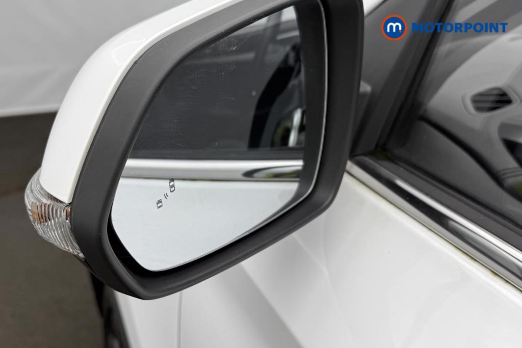 Mg Motor Uk ZS Exclusive Manual Petrol SUV - Stock Number (1567610) - 11th supplementary image