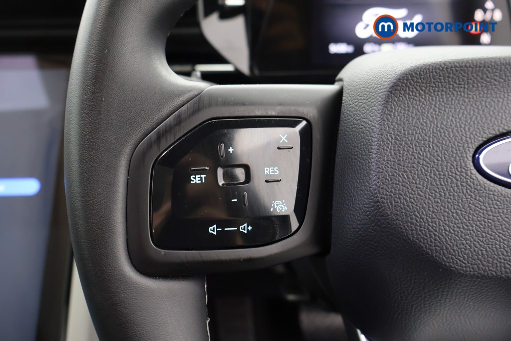 Ford Explorer Premium Automatic Electric SUV - Stock Number (1567693) - 6th supplementary image