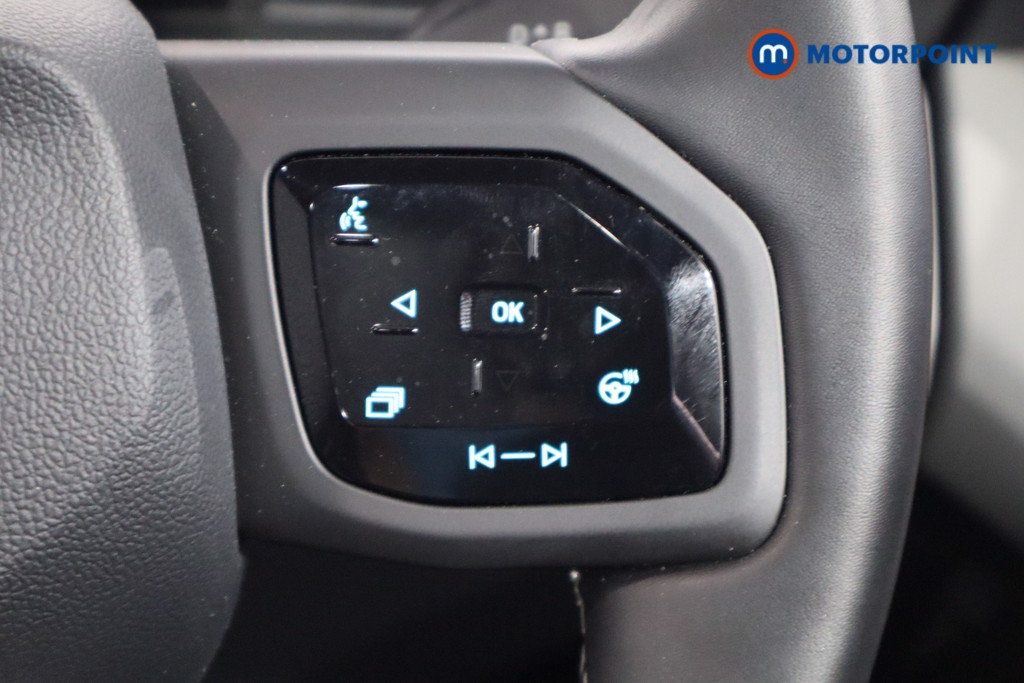 Ford Explorer Premium Automatic Electric SUV - Stock Number (1567709) - 8th supplementary image