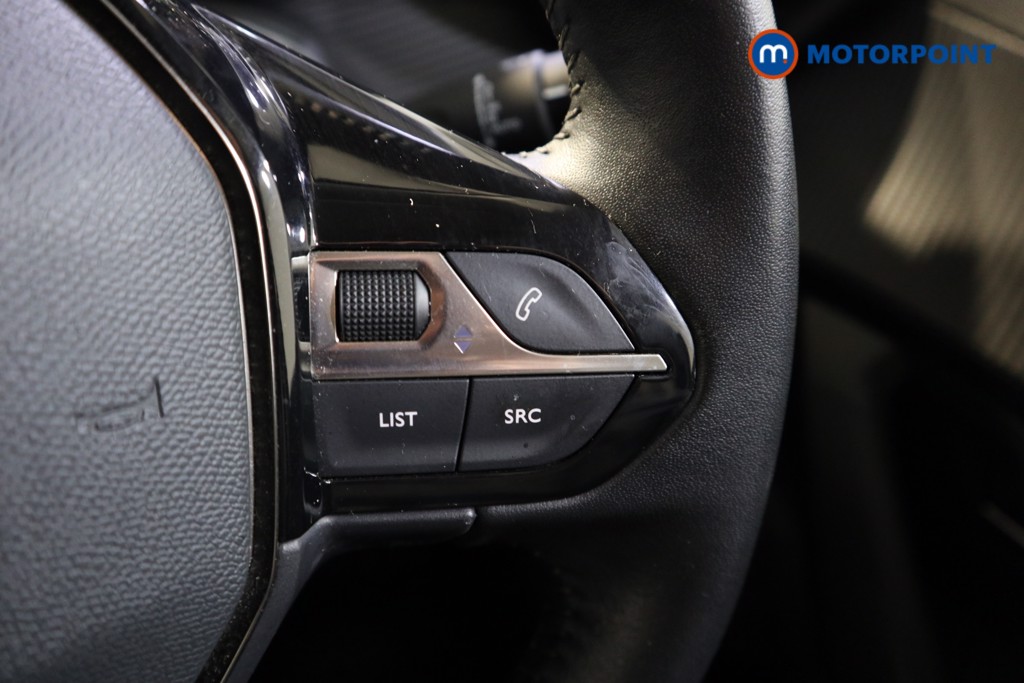Peugeot 2008 Allure Premium Manual Petrol SUV - Stock Number (1567817) - 4th supplementary image