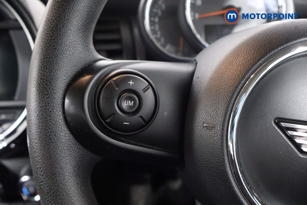 Mini Hatchback Cooper Classic Manual Petrol Hatchback - Stock Number (1567869) - 7th supplementary image