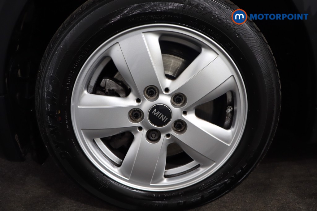 Mini Hatchback Cooper Classic Manual Petrol Hatchback - Stock Number (1567869) - 11th supplementary image