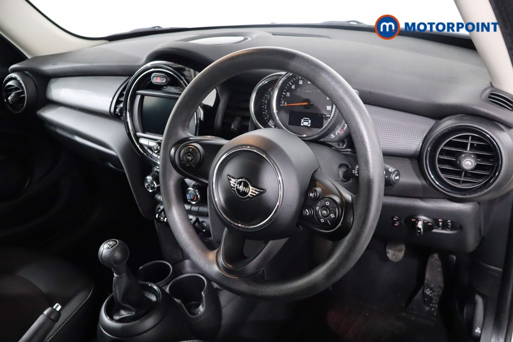 Mini Hatchback Cooper Classic Manual Petrol Hatchback - Stock Number (1567869) - 24th supplementary image