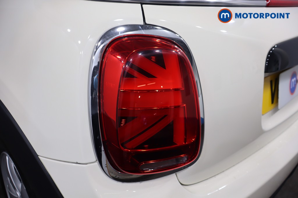 Mini Convertible Cooper Classic Automatic Petrol Convertible - Stock Number (1567875) - 30th supplementary image