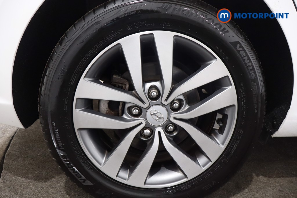Hyundai I30 Se Nav Manual Petrol Hatchback - Stock Number (1567965) - 9th supplementary image