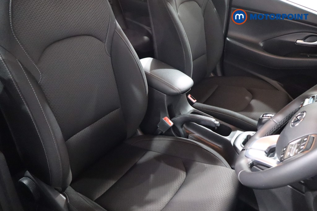 Hyundai I30 Se Nav Manual Petrol Hatchback - Stock Number (1567965) - 24th supplementary image