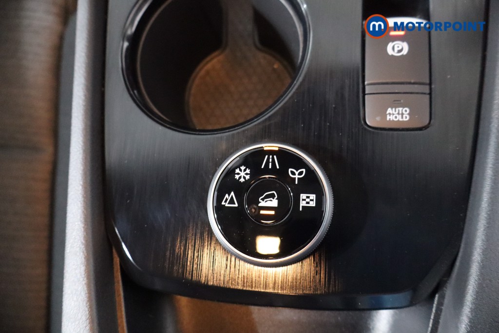 Nissan X-Trail N-Connecta Automatic Petrol-Electric Hybrid SUV - Stock Number (1568005) - 17th supplementary image
