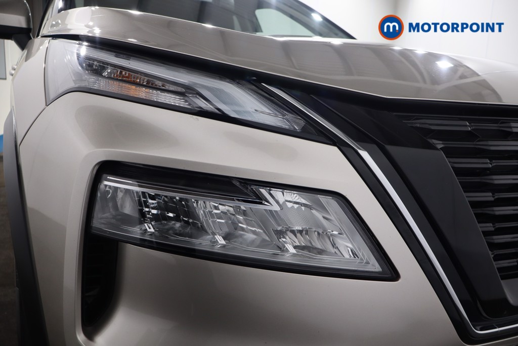 Nissan X-Trail N-Connecta Automatic Petrol-Electric Hybrid SUV - Stock Number (1568005) - 29th supplementary image
