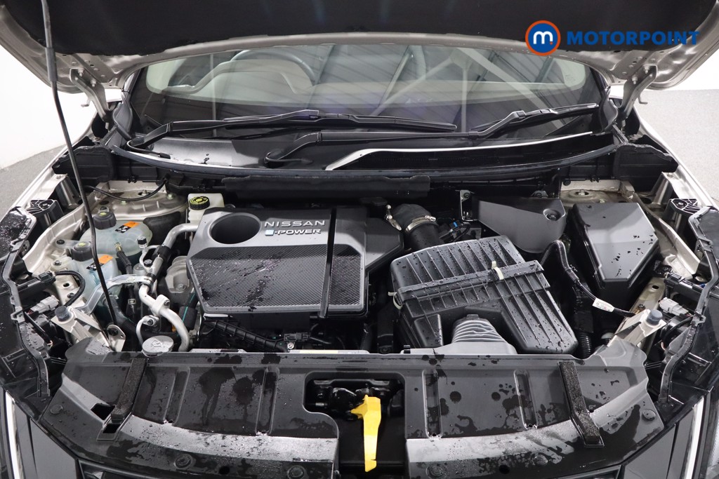 Nissan X-Trail N-Connecta Automatic Petrol-Electric Hybrid SUV - Stock Number (1568005) - 32nd supplementary image