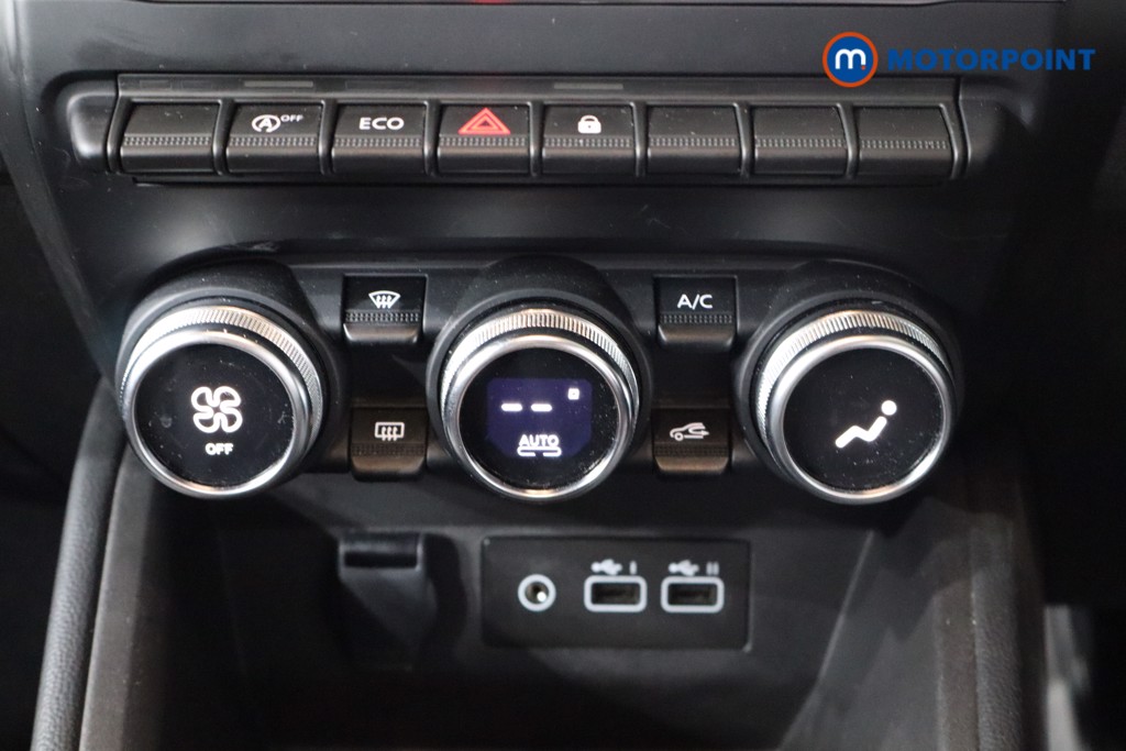 Renault Clio Evolution Manual Petrol Hatchback - Stock Number (1564991) - 18th supplementary image