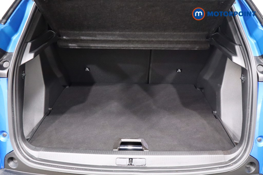Peugeot 2008 Allure Manual Petrol SUV - Stock Number (1568239) - 29th supplementary image